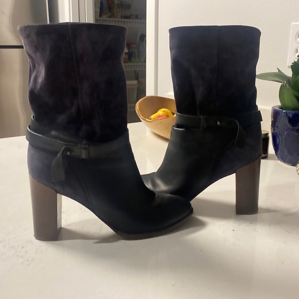 Vince , Italian leather boots